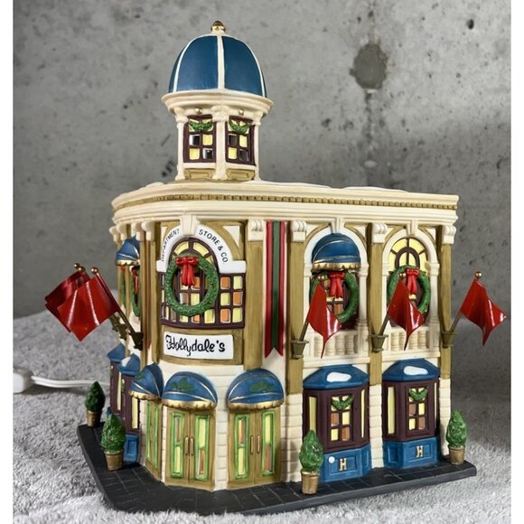 Dept 56 Hollydale's Department Store 55344 Christmas In The City Series Retired - Picture 5 of 9